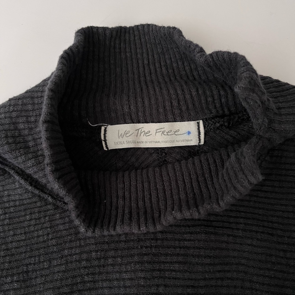 We The Free | Charcoal Black Casey Rib Tunic Sweater - Picture 7 of 9
